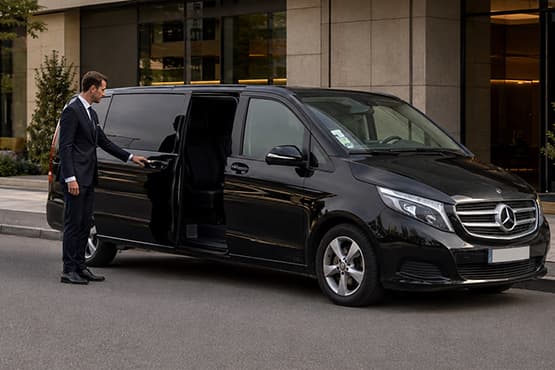 Chauffeur Privé avec VTC Chambéry Votre chauffeur VTC est à votre service à Chambéry